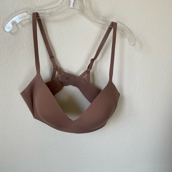 Lululemon Women’s Take Shape Bra Padded Push up in Tan Size 38B - Picture 2 of 9